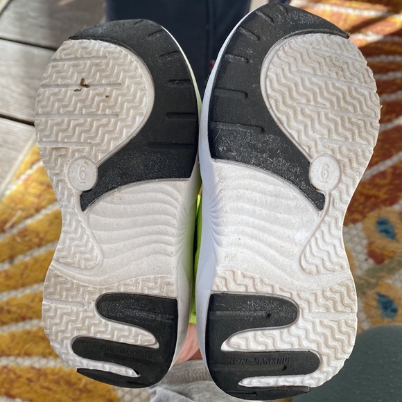 Toddler Ari Sneakers - Cat & Jack Lime 6T - Picture 6 of 6